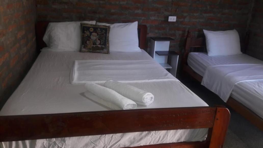 Hostal La Cascada San Ramon Mérida Exteriör bild