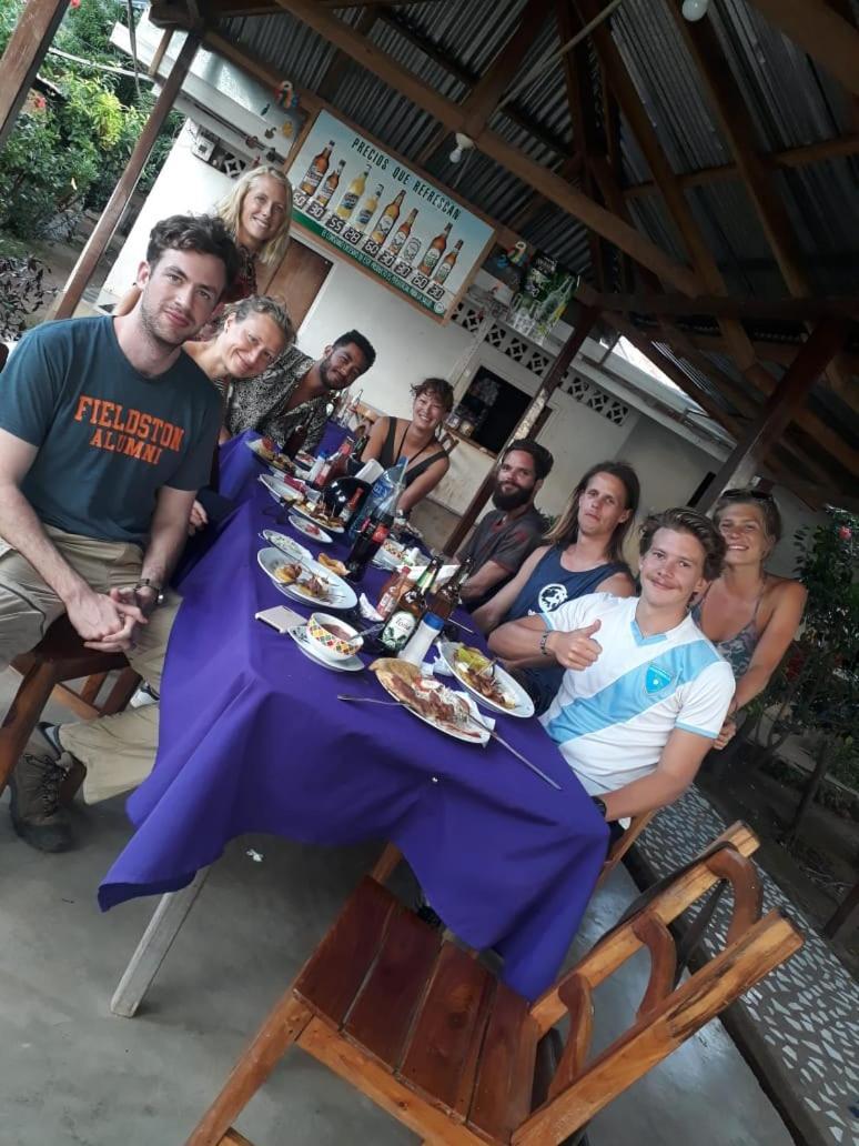 Hostal La Cascada San Ramon Mérida Exteriör bild